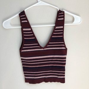 Kendall & Kylie sweater crop